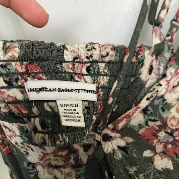 American Eagle Flowered Dress size Small - Picture 5 of 7
